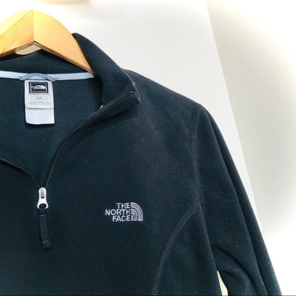 The North Face Black Fleece Quarter Zip Pullover - Picture 2 of 5